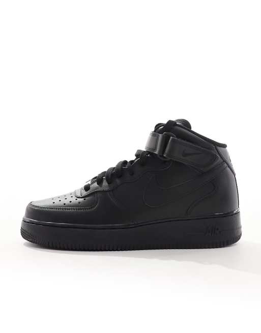 Zapatillas de deporte abotinadas en negro Air Force 1 07 de Nike ASOS