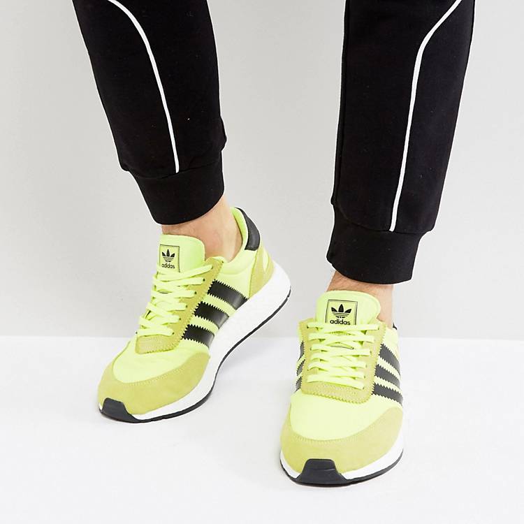 Aflojar cortar a tajos proteína Zapatillas de deporte amarillas Iniki Runner BB2094 de adidas Originals |  ASOS