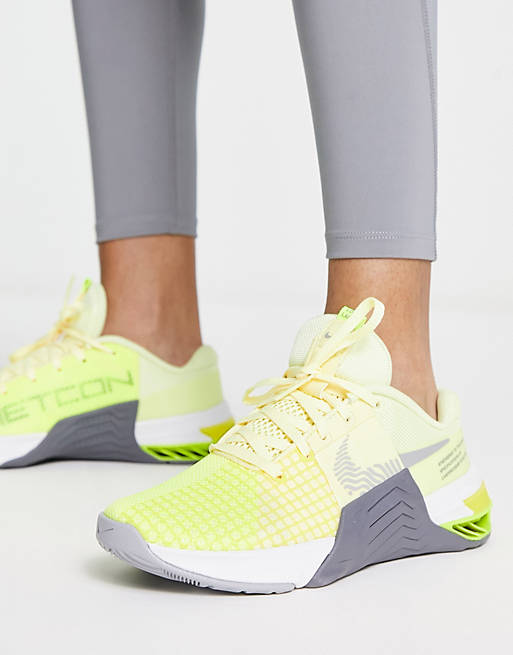 adolescentes No es suficiente Sombra Zapatillas de deporte amarillas Metcon 8 de Nike Training | ASOS