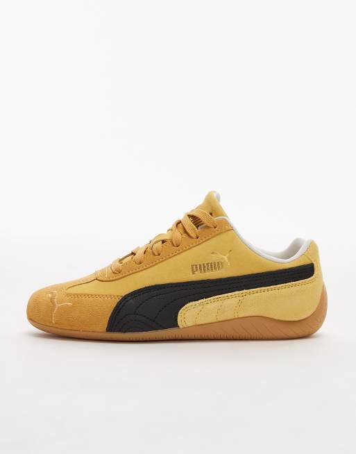 Zapatillas de deporte amarillas y negras unisex Speedcat OG de PUMA, 2 de 5