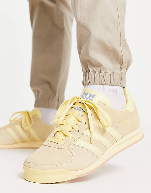 vestido Producción Mentalmente Zapatillas de deporte amarillo pastel AS520 de adidas Originals | ASOS