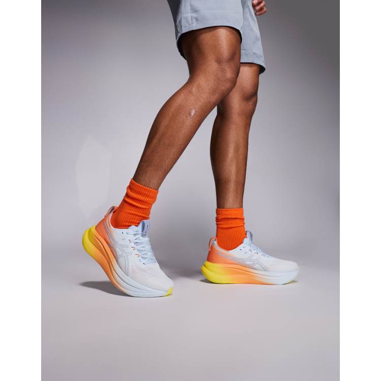 Zapatillas de deporte azul cielo y amarillo limón Gel-Nimbus 28