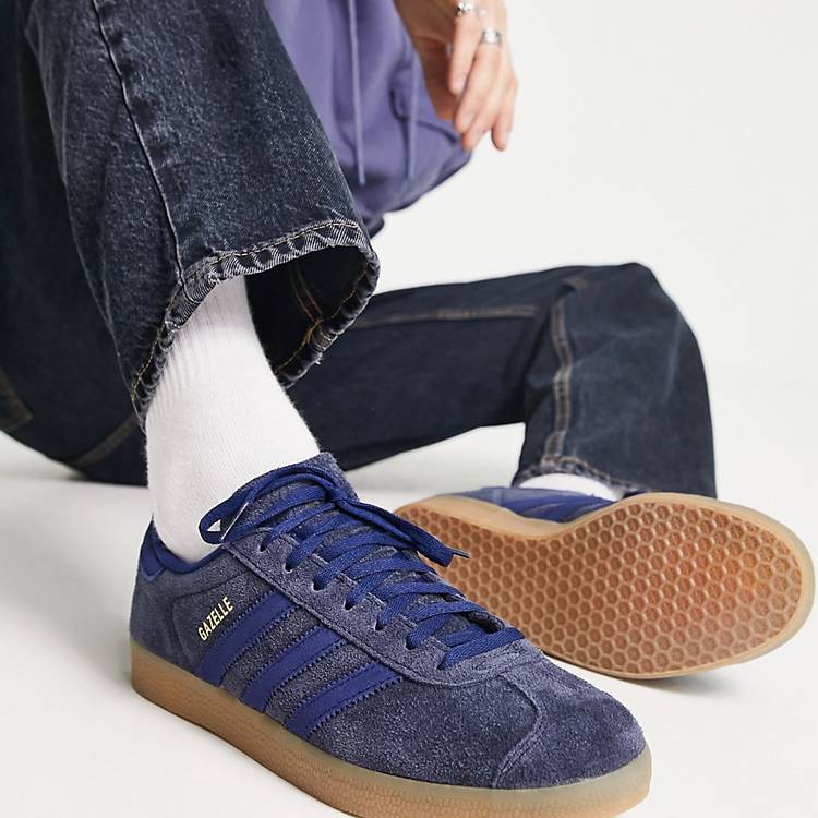 pestaña Consciente de Tormento Zapatillas de deporte azul marino con suela de goma Gazelle de adidas  Originals | ASOS