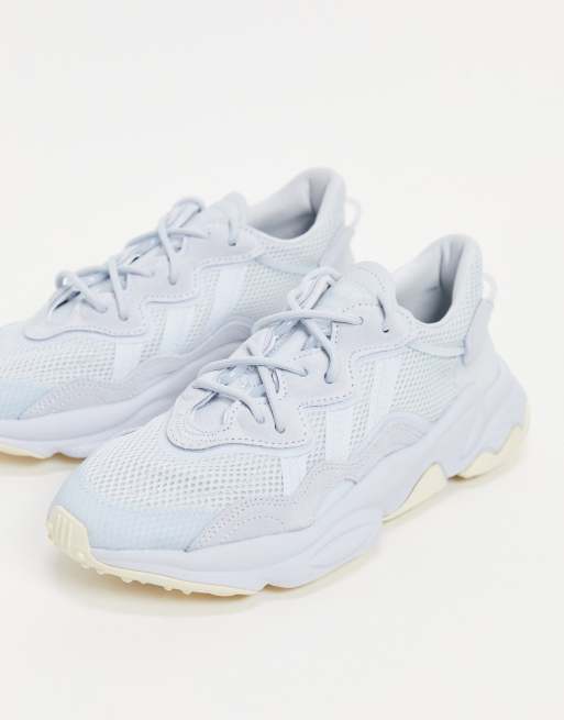 Zapatillas de deporte azul pálido Ozweego de adidas Originals