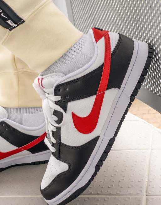 federación carbón dolor Zapatillas de deporte bajas negras y rojas de estilo retro Dunk Low de Nike  | ASOS