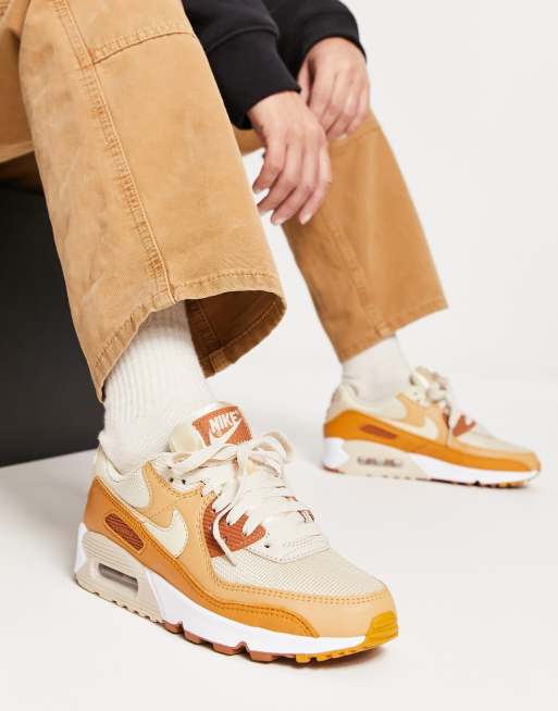 ruptura Envío Árbol Zapatillas de deporte beis avena y naranja chutney Air Max 90 de Nike | ASOS