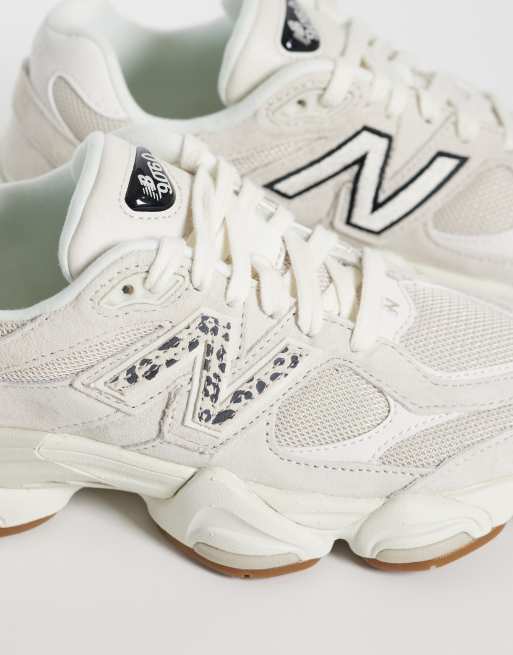 Zapatillas de deporte beis con detalles de estampado de leopardo 9060 de New Balance, 3 de 5