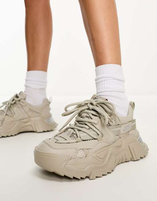 Zapatillas de deporte beis con suela gruesa Kingdom de Steve Madden