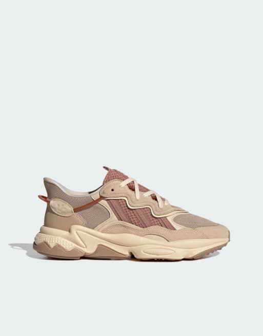 Zapatillas de deporte beis Ozweego de adidas Originals
