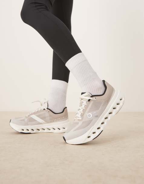 Zapatillas de deporte beis para correr Cloudsurfer Next de ON - view 1