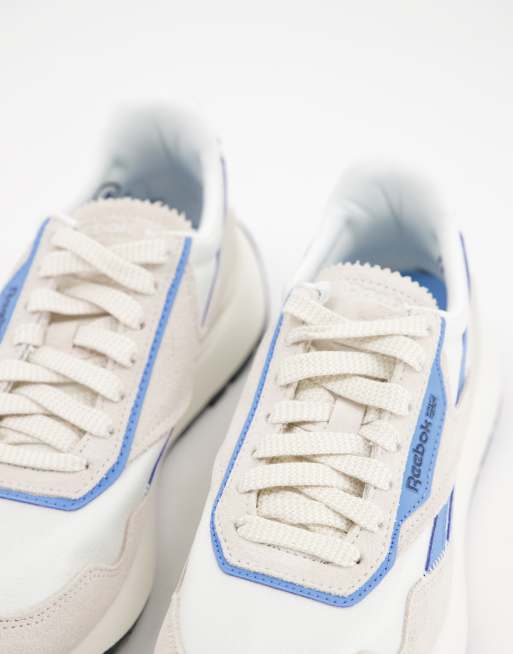 Zapatillas de deporte beis y azul pastel Classic Legacy AZ de Reebok, 2 de 4