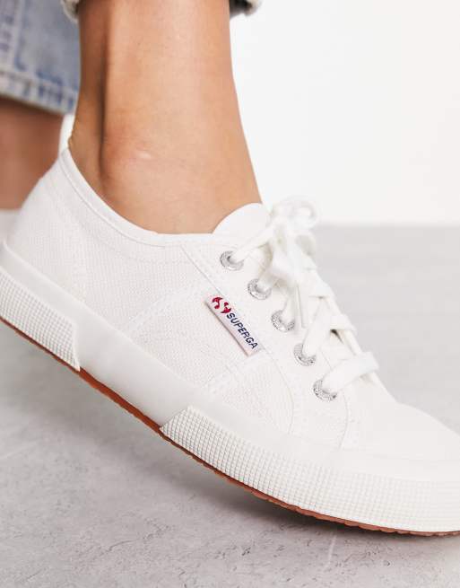 Superga blanca discount