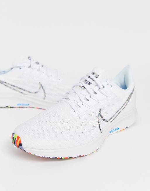 En todo el mundo acero girasol Zapatillas de deporte blancas Air Zoom Pegasus 36 de Nike Running | ASOS