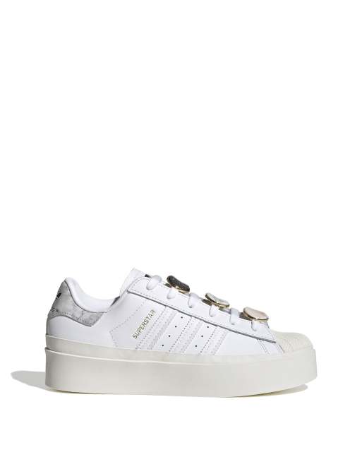 Zapatillas de deporte blancas con broches extra bles en los cordones Bonega de adidas Originals