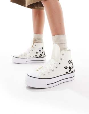 Zapatillas de deporte blancas con detalle de estampado de leopardo Chuck Taylor All Star Lift de Converse - view 1