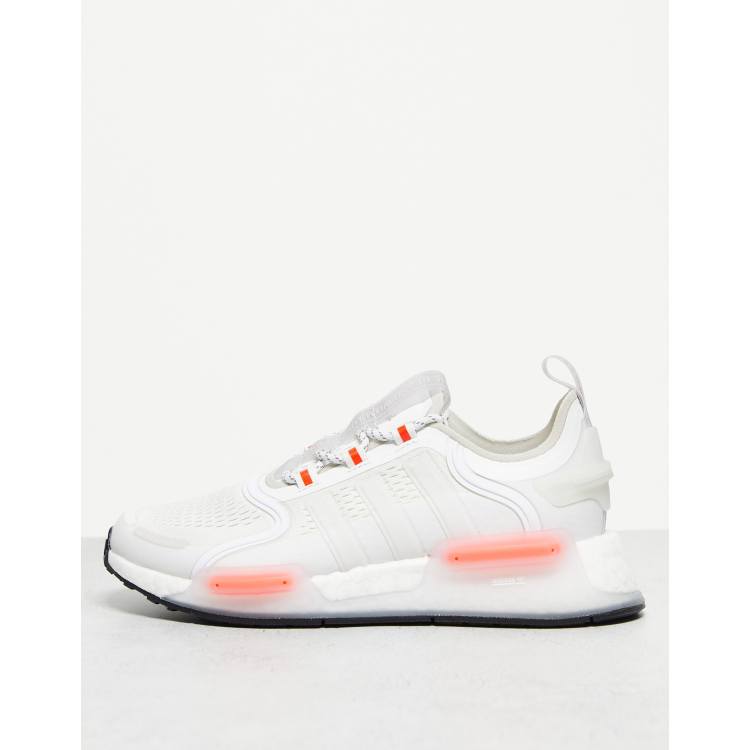 Adidas eqt shop blancas y naranjas