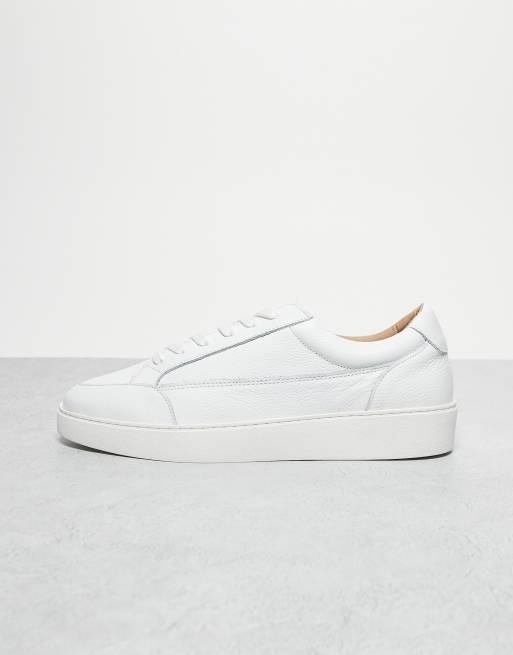 Zapatillas de deporte blancas con diseño de paneles y cordones de cuero elaborado en Portugal de Noak 