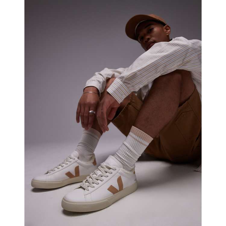 Zapatillas de deporte blancas con forro de piel Campo de VEJA ASOS - Main Image