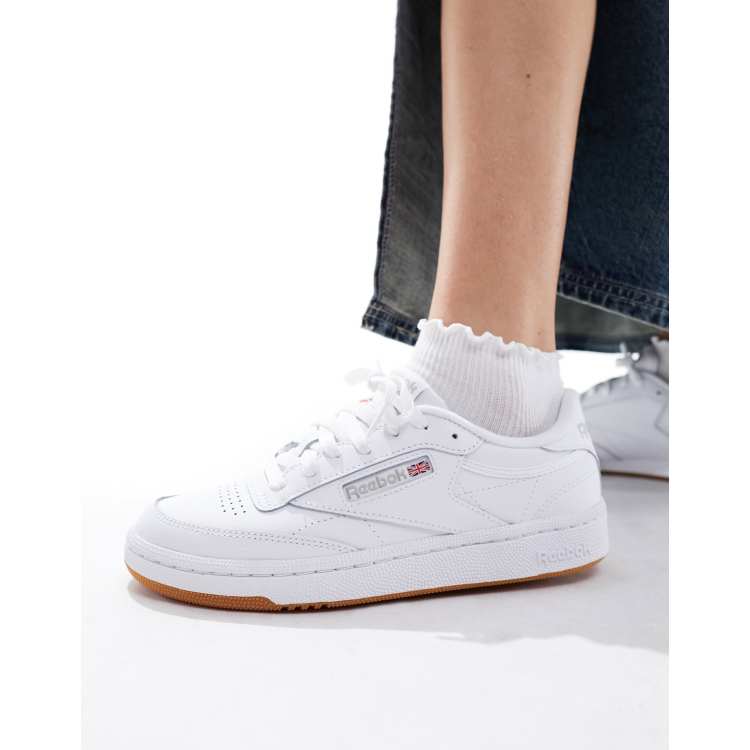 ClassicfuncenterShops Zapatillas de deporte blancas con suela de goma Club C 85 de Reebok Reebok royal complete cln 2 peppa pig white strap kids preschool casual gz6488