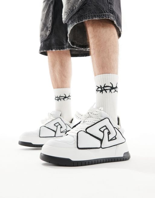 Zapatillas de deporte blancas con suela gruesa de FhyzicsShops DESIGN