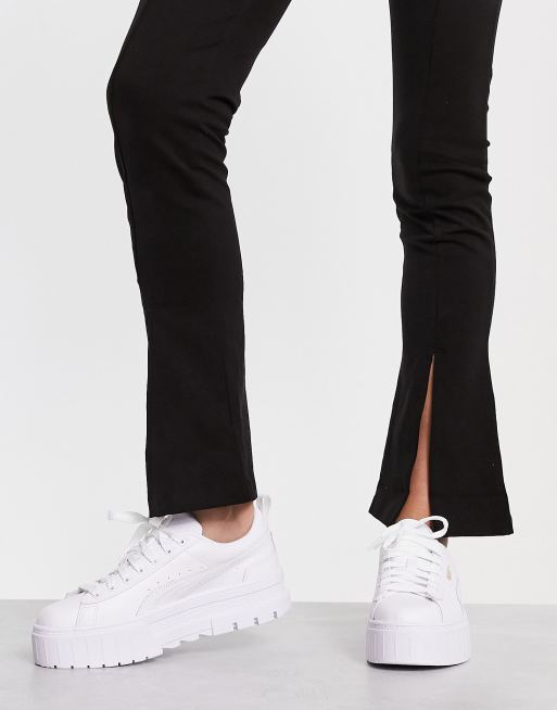 Zapatillas de deporte blancas con suela gruesa Mayze de PUMA, 4 de 4