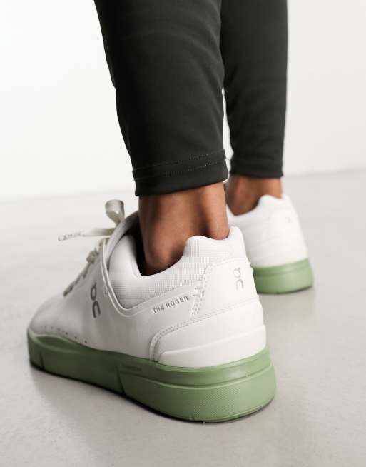 Zapatillas de deporte blancas con suela verde salvia The Roger