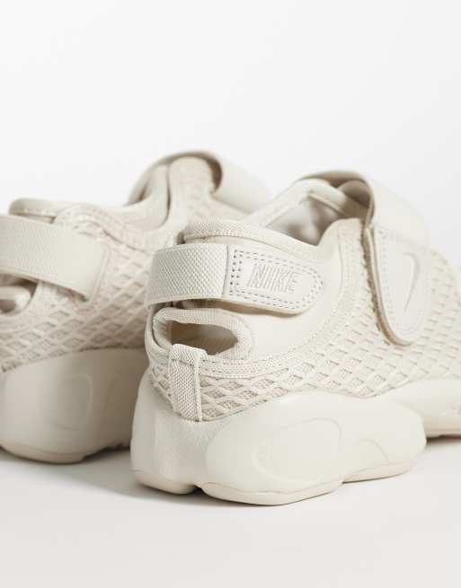 Zapatillas de deporte blancas de malla Air Rift de Nike , 2 de 5
