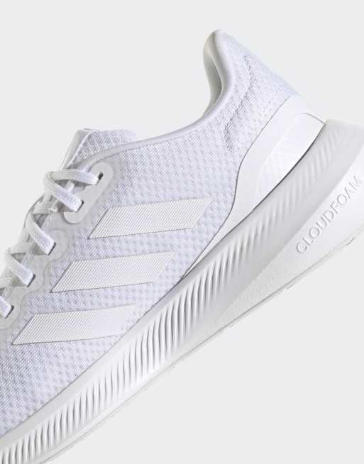 Zapatillas de deporte blancas Falcon de adidas Running ASOS