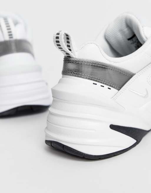 ANTES DE CRISTO. Ocultación Malabares Zapatillas de deporte blancas M2K Tekno de Nike | ASOS