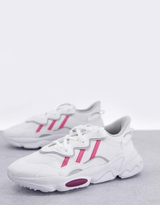 Zapatillas de deporte blancas Ozweego de adidas Originals