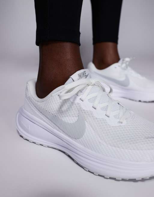Zapatillas de deporte blancas Revolution 8 de Nike Running , 4 de 5