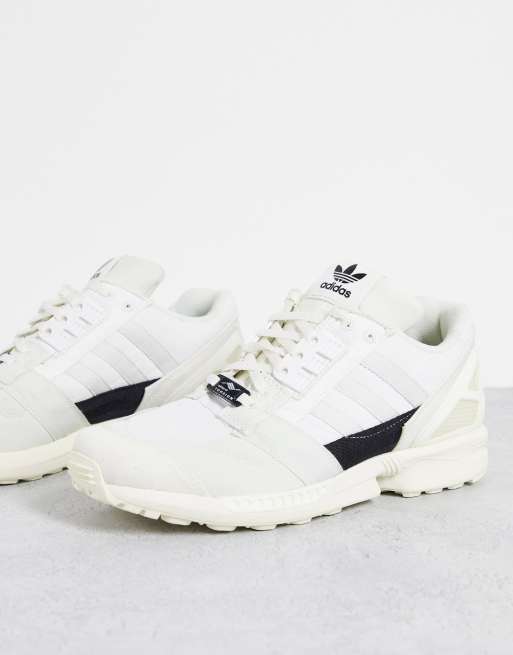 hacerte molestar desaparecer el fin Zapatillas de deporte blancas tintadas ZX 8000 Parley de adidas Originals |  ASOS