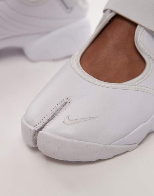Zapatillas de deporte blancas unisex Air Rift de Nike, 5 de 5