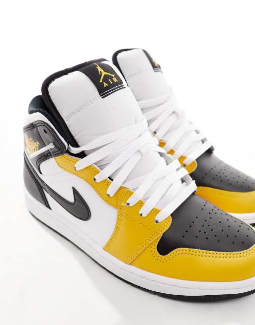 Zapatillas de deporte blancas y amarillas Air Jordan 1 Mid de Jordan, 4 de 5