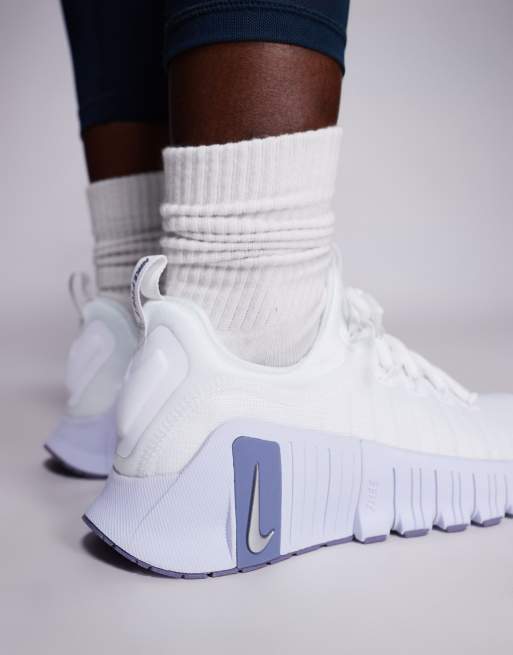Zapatillas de deporte blancas y azul claro Free Metcon 6 de Nike Training, 3 de 5