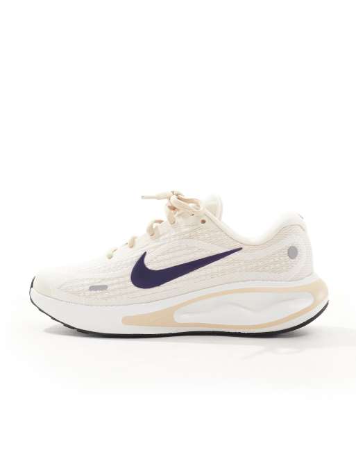 Zapatillas de deporte blancas y azul marino Journey Run de Nike Running, 4 de 5