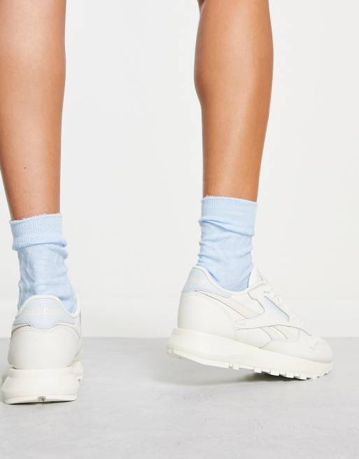 Resplandor Célula somatica síndrome Zapatillas de deporte blancas y azules de cuero Classic Leather SP de Reebok  | ASOS