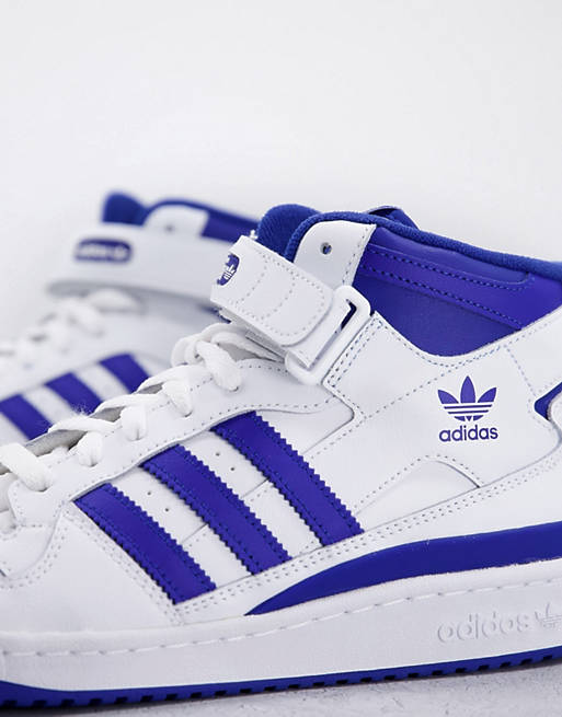 Zapatillas de deporte blancas azules Mid de adidas Originals ASOS