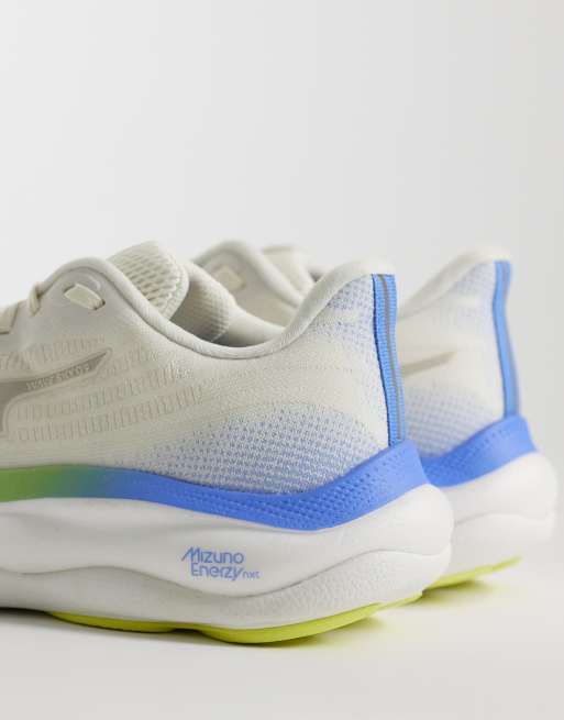 Zapatillas de deporte blancas y azules Wave Sky 9 de Mizuno, 2 de 5