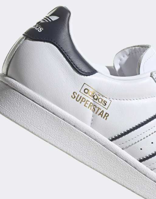 Zapatillas de deporte blancas y gris carb n Superstar de adidas