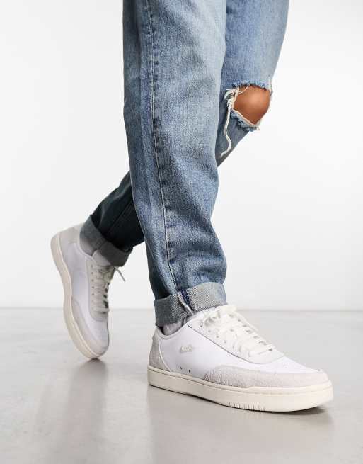 Zapatillas de deporte blancas y grises Court Vintage Premium de Nike, 2 de 4