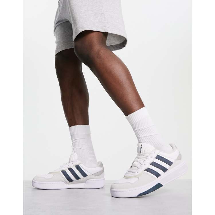 Adidas blancos con outlet gris