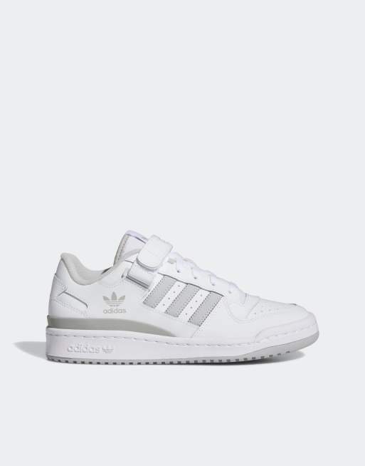 Zapatillas de deporte blancas y grises Forum de adidas Basketball