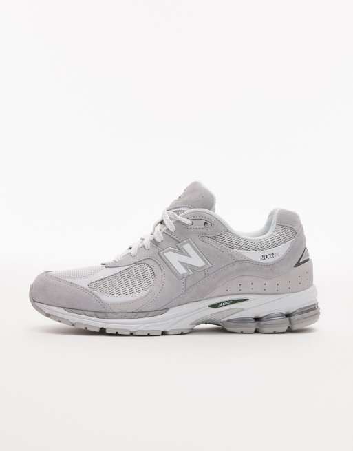 Zapatillas de deporte blancas y grises unisex 2002 de New Balance, 2 de 5