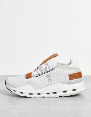 Zapatillas de deporte blancas y marrones Cloudnova de On Running - view 1