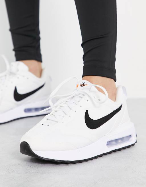 Zapatillas de deporte blancas y negras Air Max de Nike | ASOS