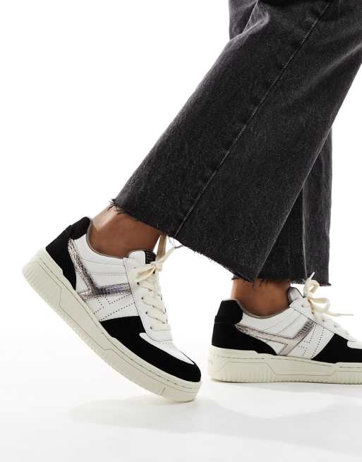 Zapatillas de deporte blancas y negras de ante Vix de AllSaints