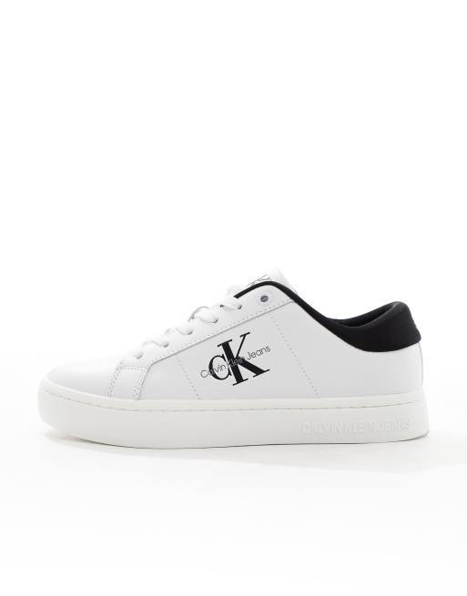 Zapatillas de deporte blancas y negras de cuero de Calvin Klein, 2 de 5