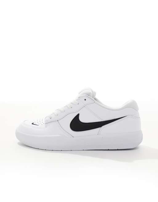 Zapatillas de deporte blancas y negras Force 58 de Nike SB