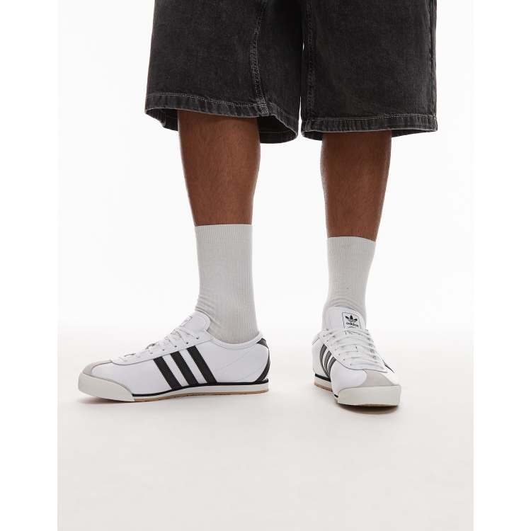 Zapatillas de deporte blancas y negras Italia de adidas Originals